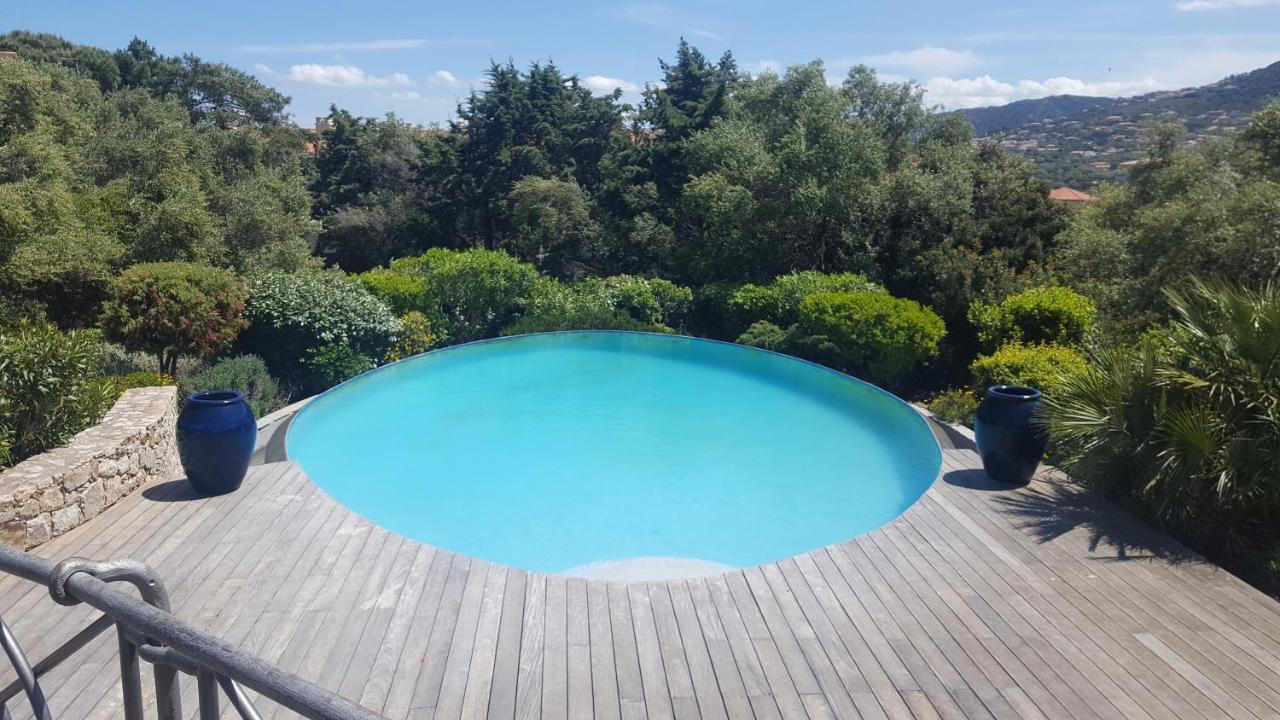 Villa Athena LʼÎle-Rousse Exterior foto